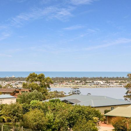 Nautilus Villa Lakes Entrance Buitenkant foto